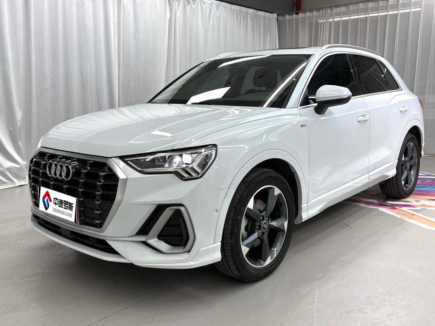 Audi Q3 2021 35 TFSI Stylish and Dynamic