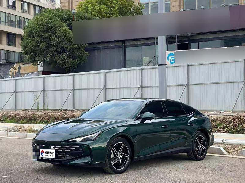 MG7 2023 1.5T DCT Elegant Edition