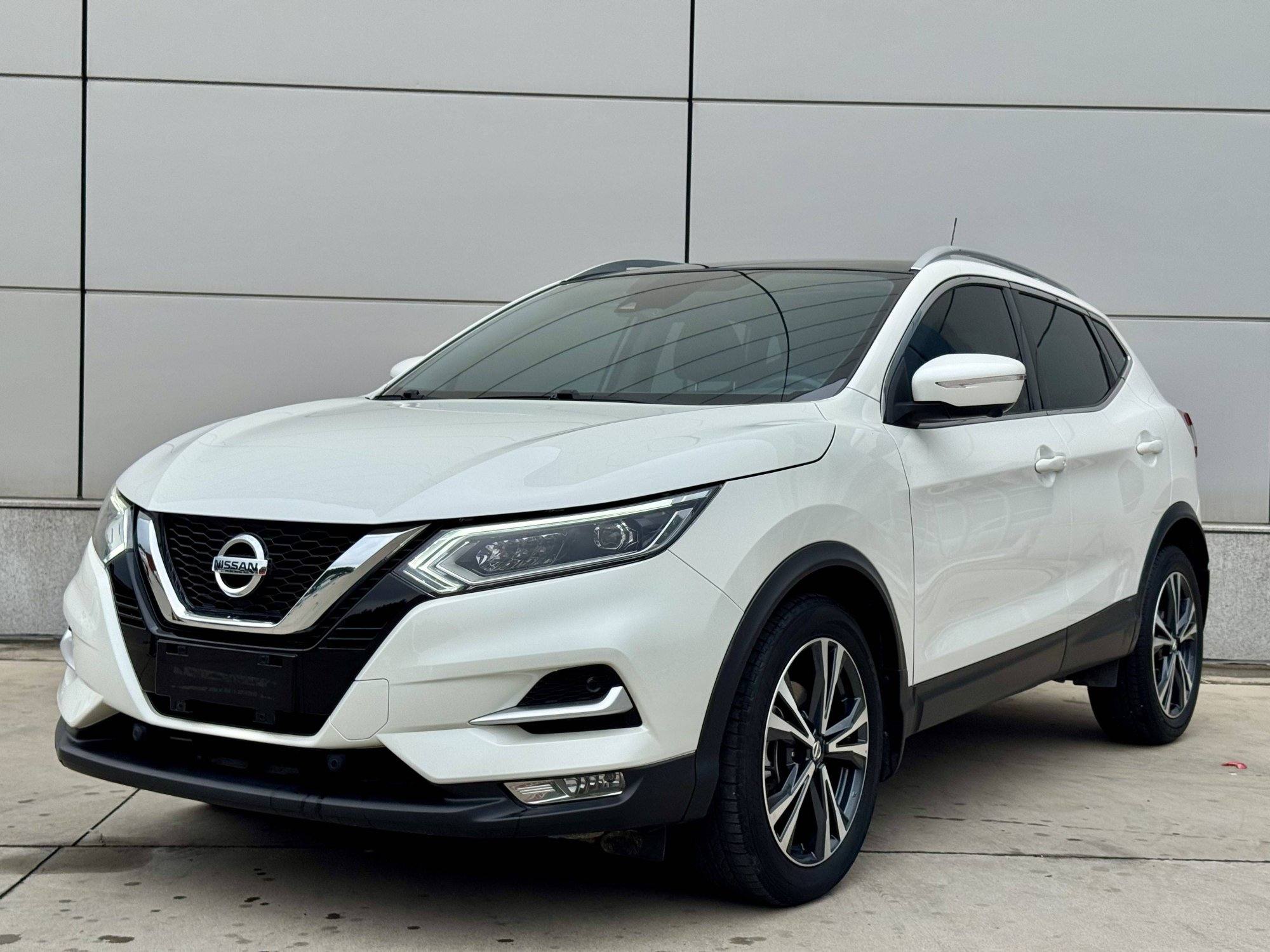 Qashqai 2023 Classic 2.0L CVT XV Prem. Smart Edition