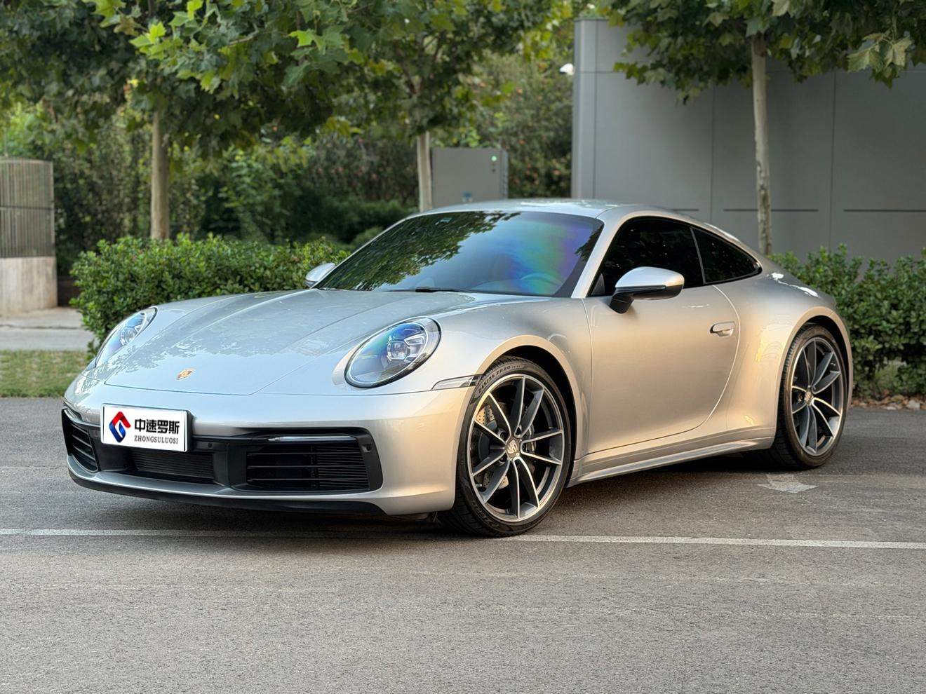 Porsche 911 2022 Carrera 3.0T