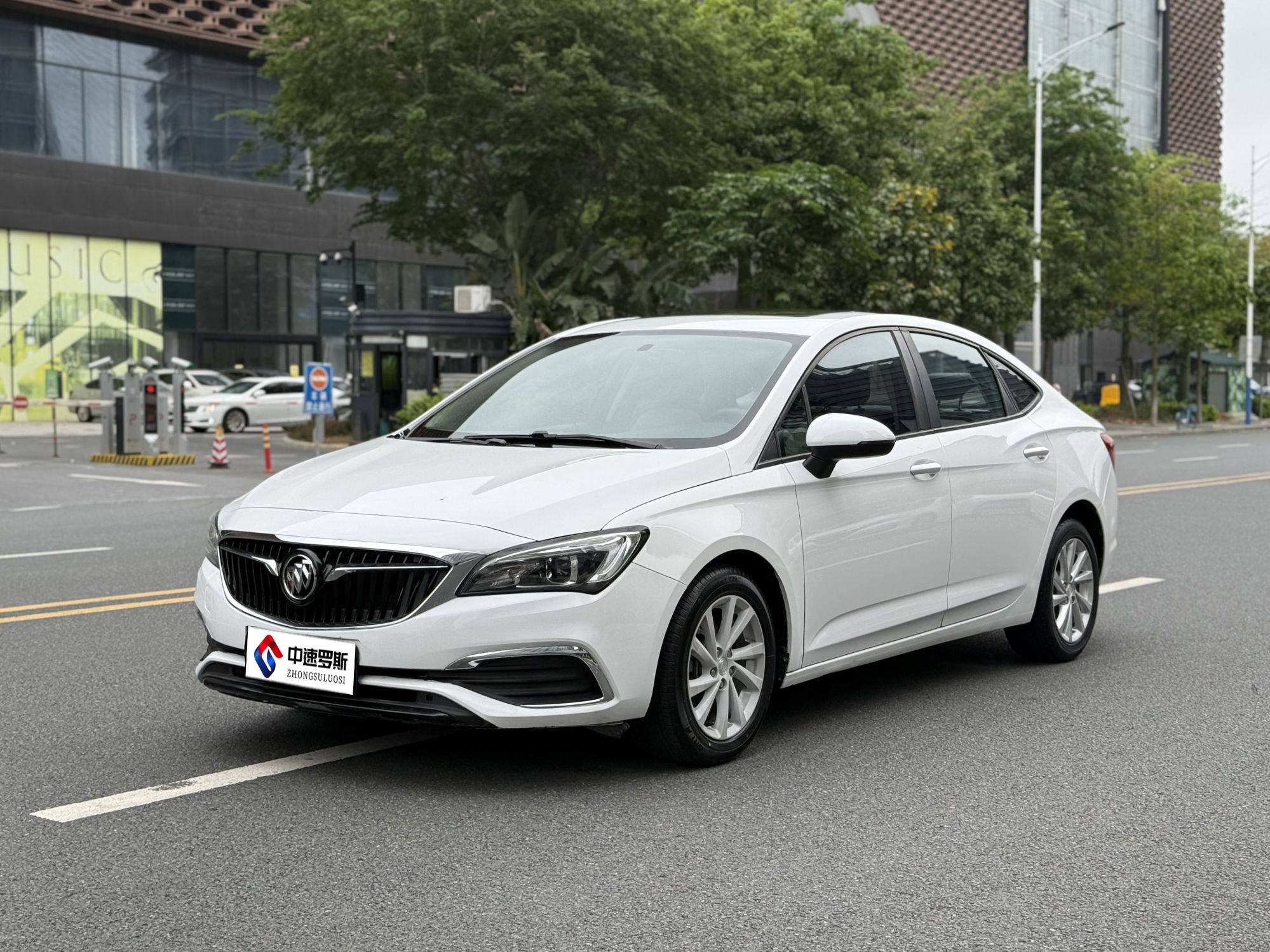 Valeant 2018 Sedan 15S Automatic Leading Model
