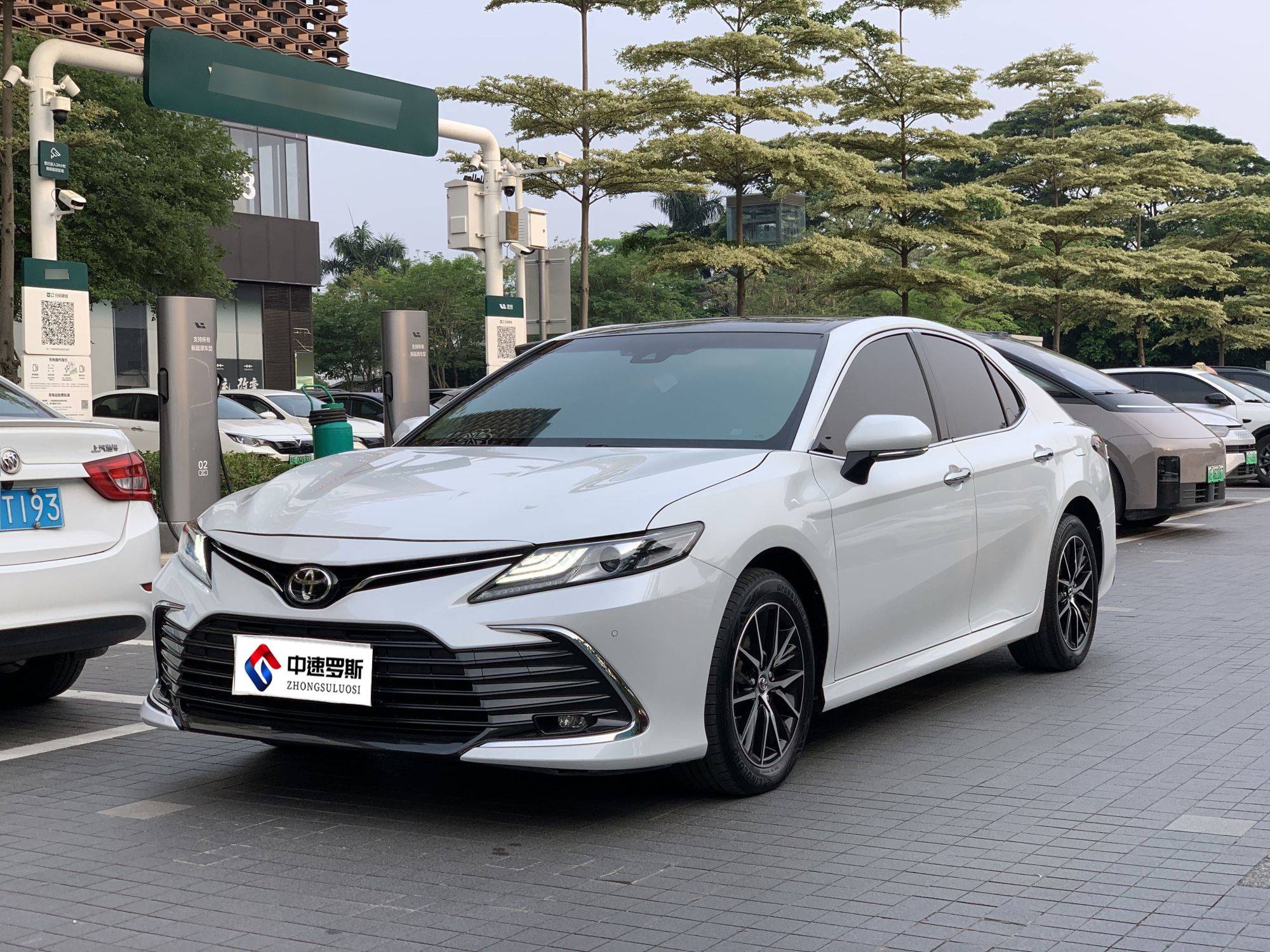 Camry 2022 2.0GVP Leading Edition