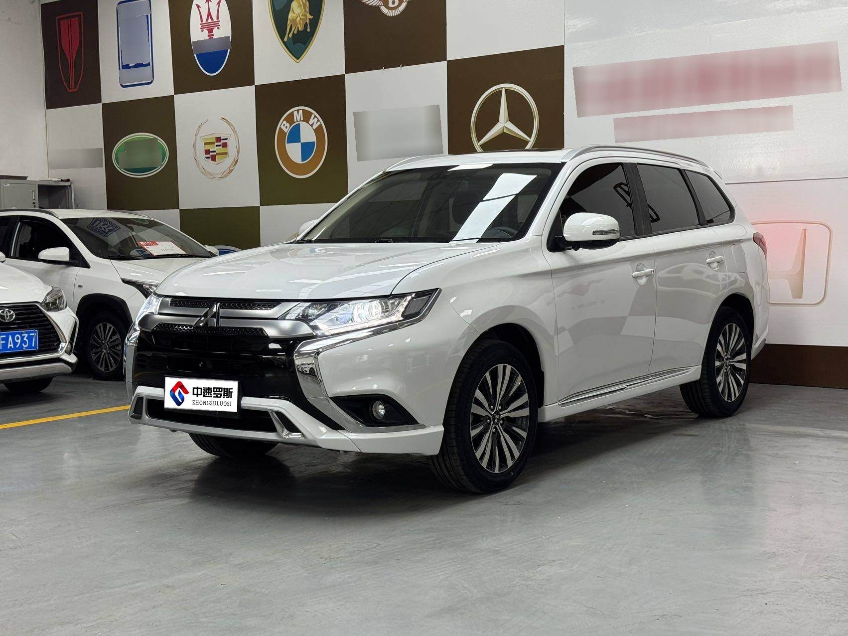 Outlander 2021 Model 2.0L 2WD Enjoy Edition 7 Seaters